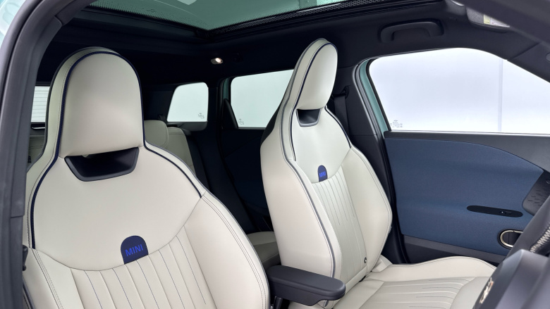 MINI Aceman 135kW E Exclusive [Level 2] 43kWh 5dr Auto Electric Hatchback